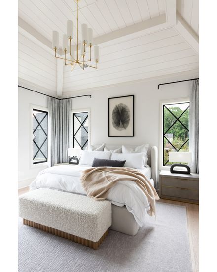 Золотая люстра “Новара”