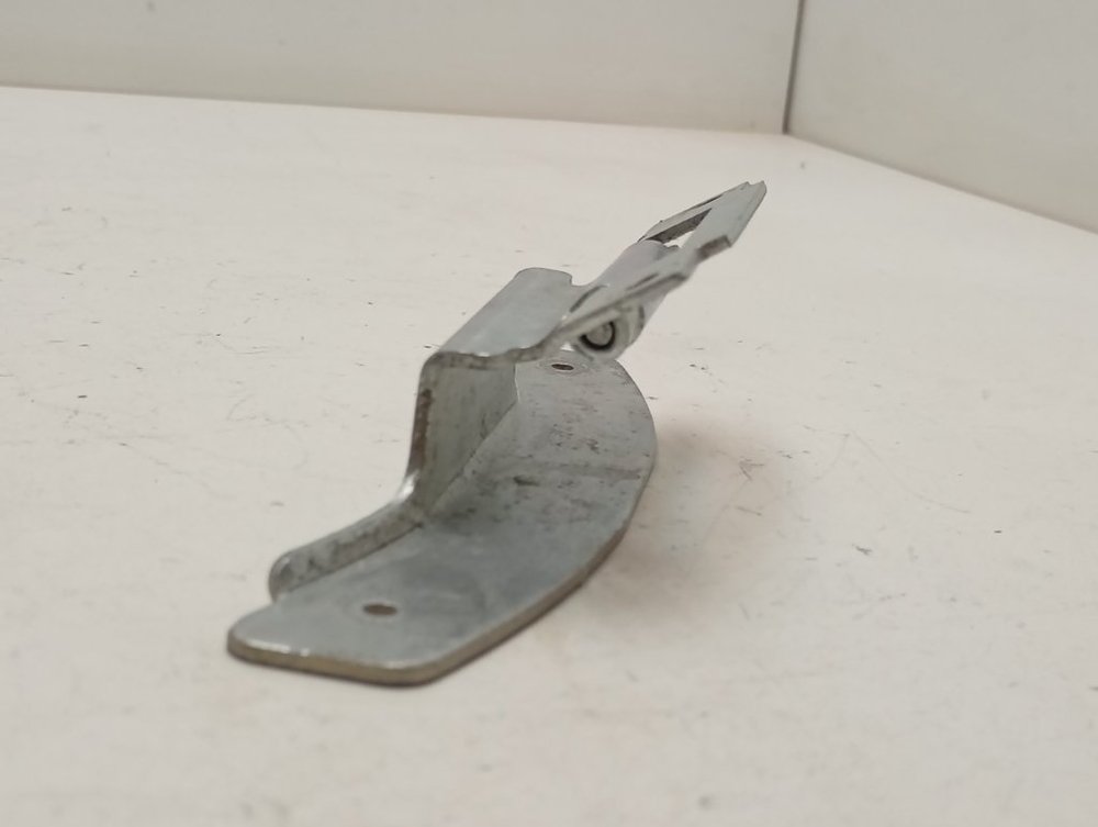 WISL103 кт63 Петля люка для стиральной машины Indesit WISL 103 б/у