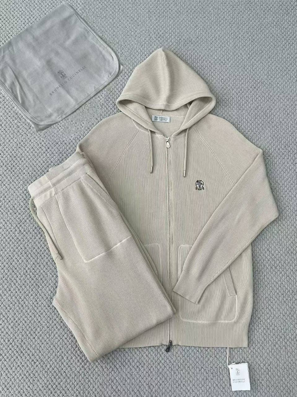 Спортивный костюм Brunello Cucinelli