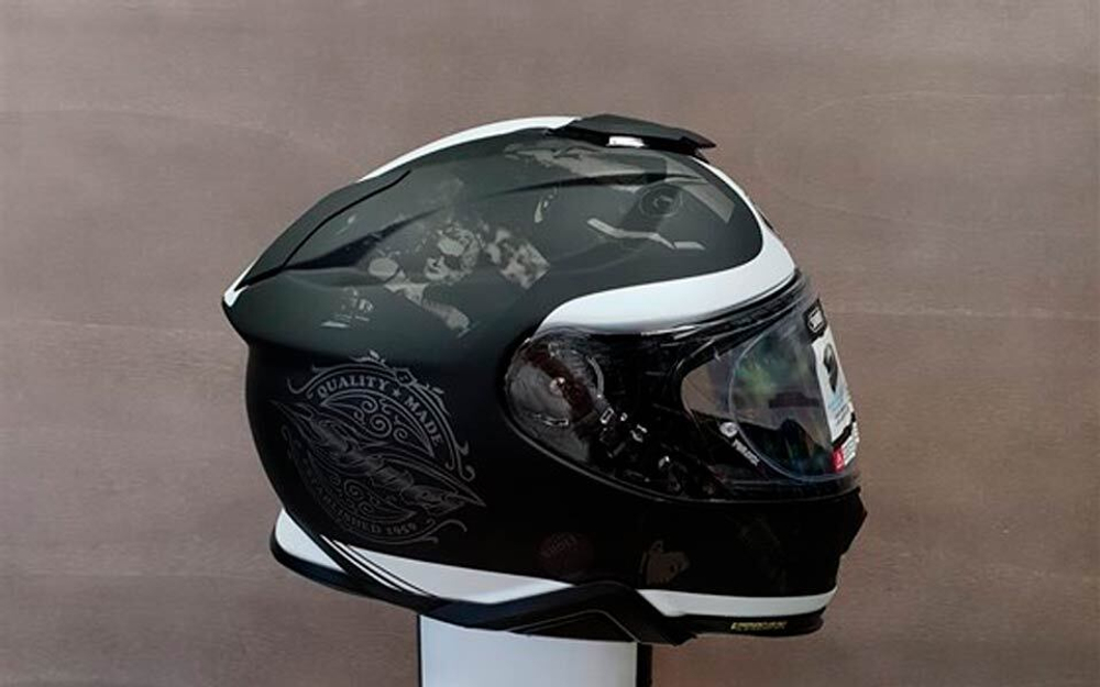 SHOEI GT-AIR 2 REMINISCE TC-5