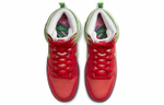 Кроссовки Nike Dunk Sb Pro Qs "Strawberry Cough"