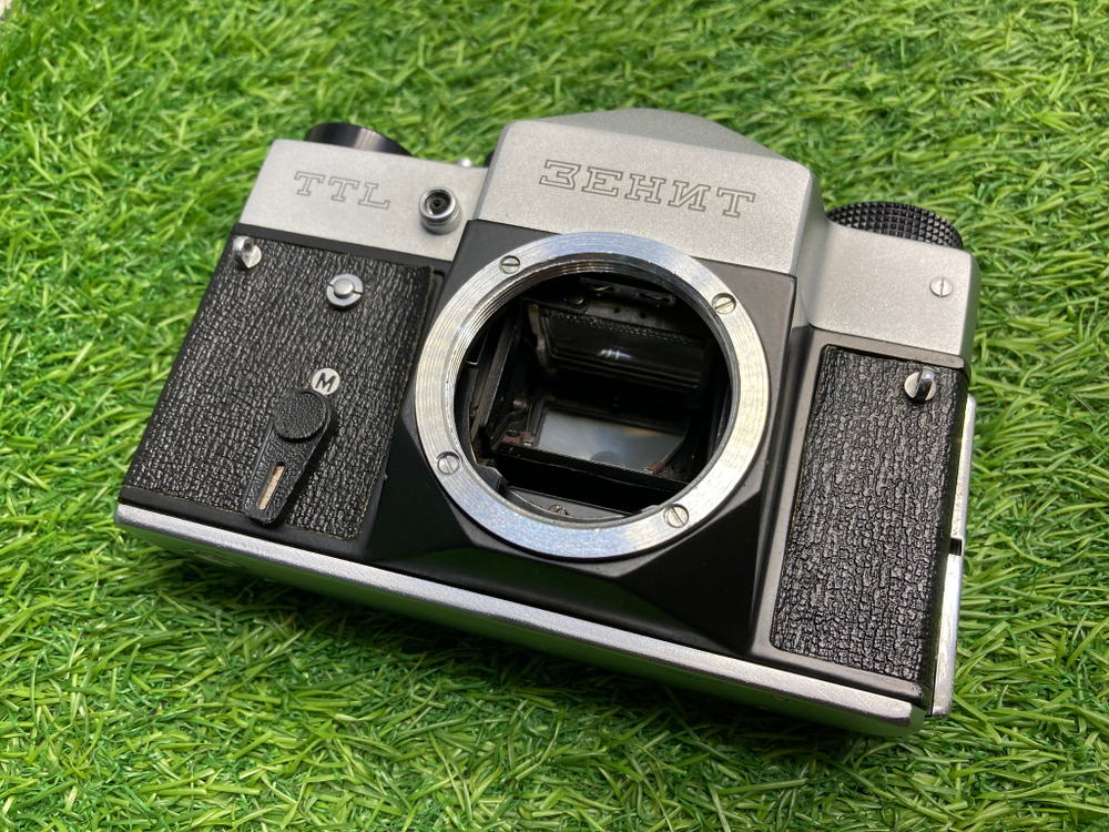 Zenit TTL + Helios-44M