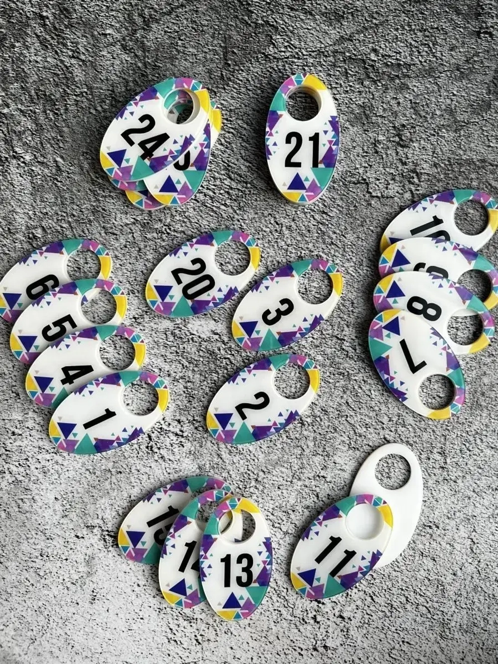 Лазер-фото.ру/ Номерки для гардероба 4х7см (под заказ)