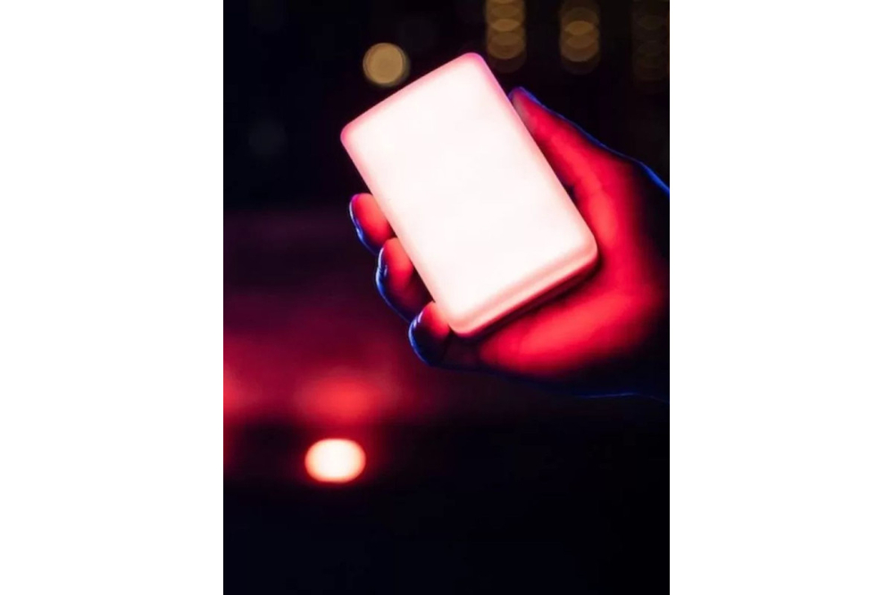 Накамерный свет светодиодный Aputure Amaran AL-MC