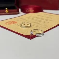 Серьги Cartier Agrafe