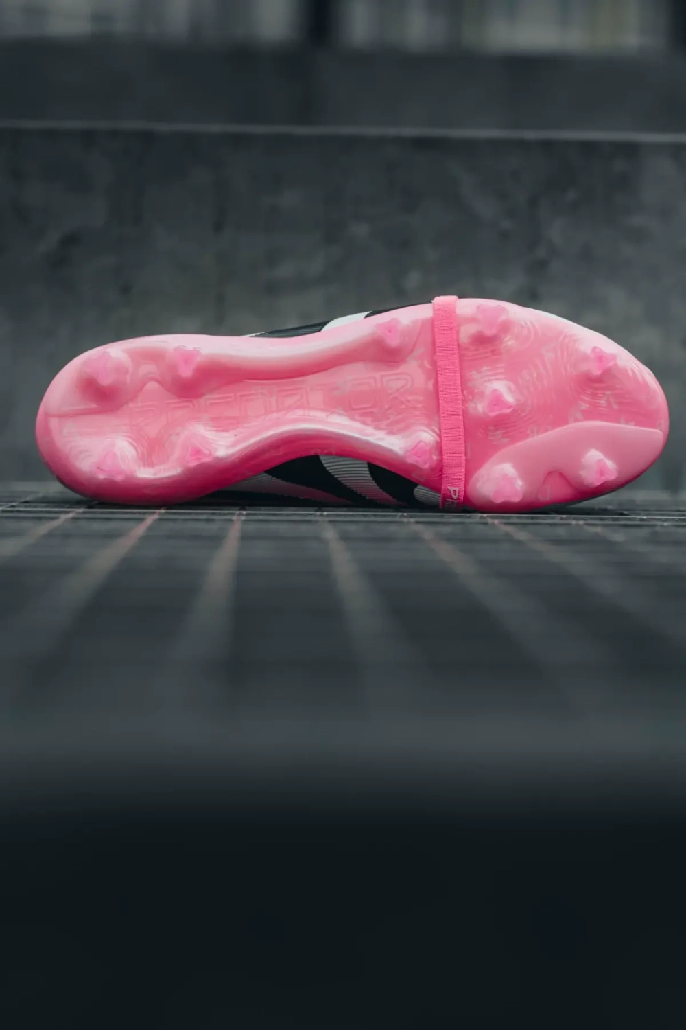Бутсы adidas Predator Elite FT FG - розовый