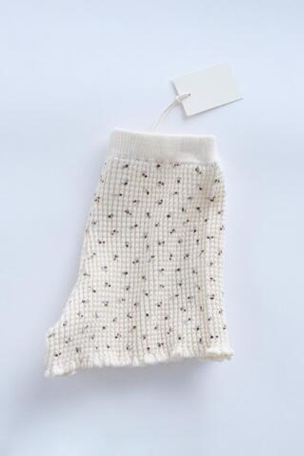 ZARA ШОРТЫ ИЗ РЕЛЬЕФНОЙ ТКАНИ С ЦВЕТОЧНЫМ ПРИНТОМ — TIMELESZ, ЭКРЮ