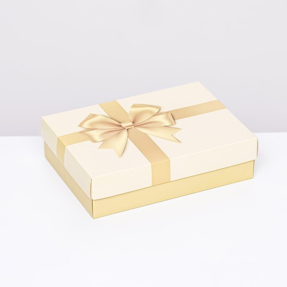 Подарочная коробка сборная "Золотой бант" 21 х 15 х 5,7