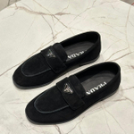 Лоферы Prada