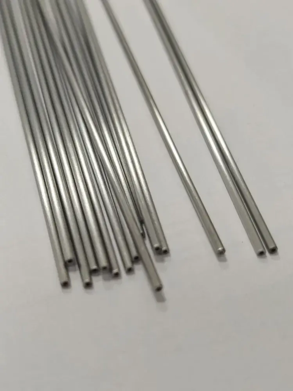 Трубка для хобби и творчества капиллярная нержавеющая, 12x18н10т, 2x0,5, ГОСТ 14162-79, тонкая труба 2 мм, 100мм