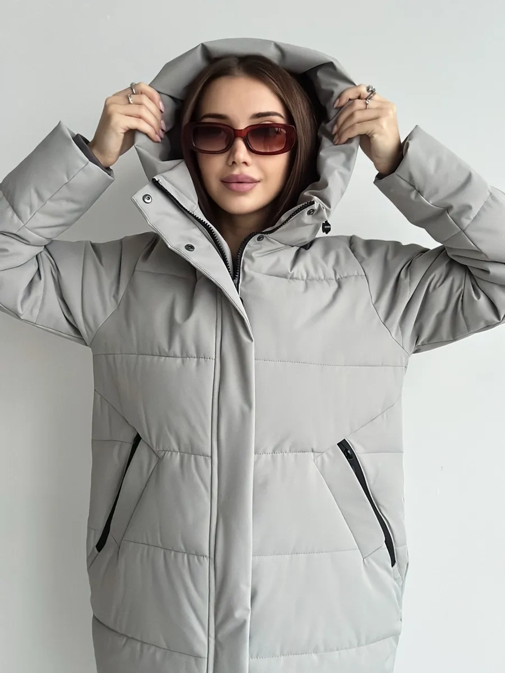 Куртка осенняя с капюшоном удлиненная