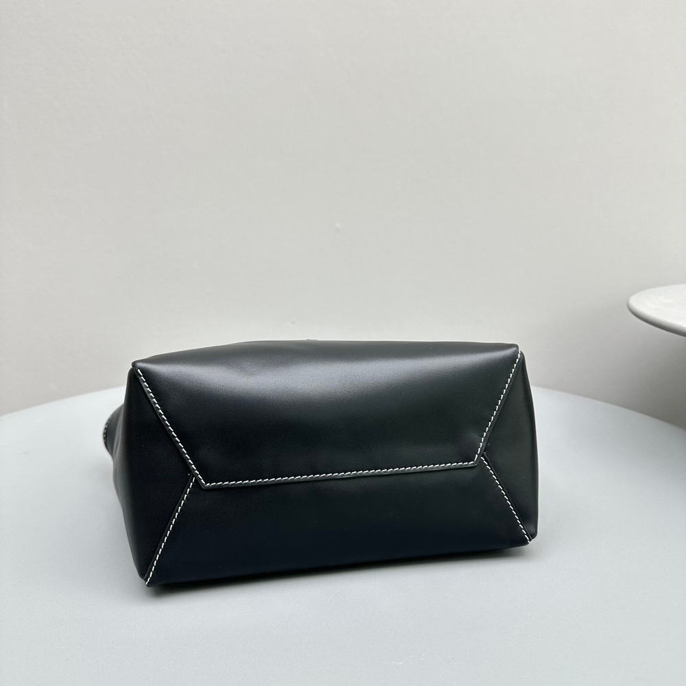 Miu Miu Ivy Small Bag 23 cm