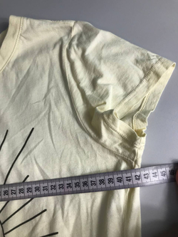 Футболка обтягивающего кроя, маркировка М, визуально 46 размер