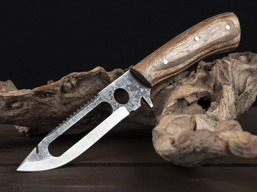 Рыбацкий нож "Акула", цельнометаллический, сталь 65Х13, рукоять бакелитовая фанера