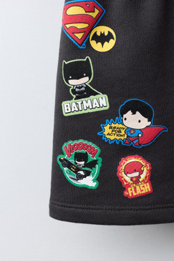 ZARA ШОРТЫ-БЕРМУДЫ С ПРИНТОМ «ЛИГА СПРАВЕДЛИВОСТИ» © & ™ DC COMICS, АНТРАЦИТОВО-СЕРЫЙ
