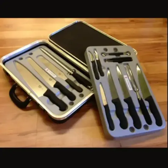 Набор ножей шеф-повара Victorinox Fibrox Small Chef’s Case