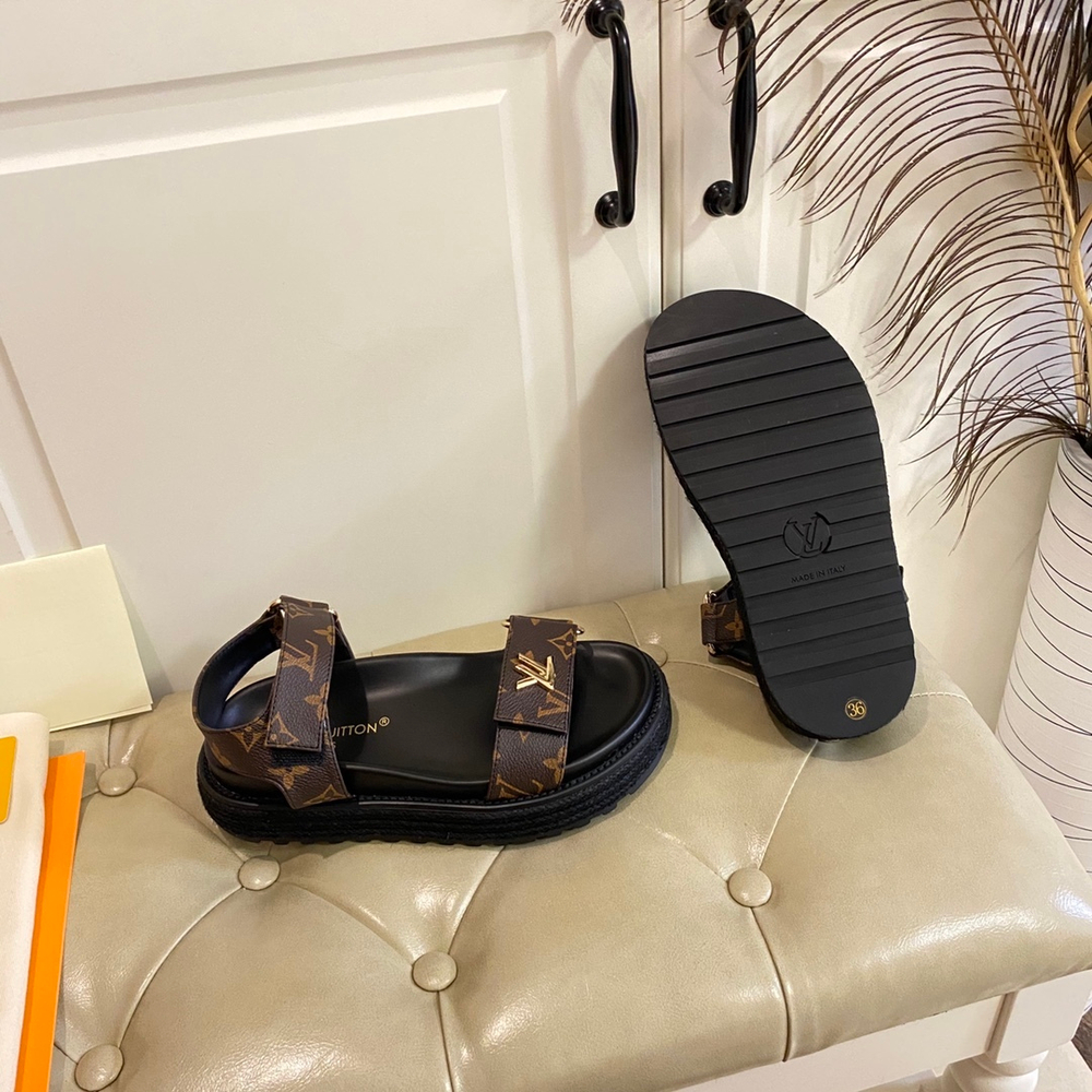 Louis Vuitton Sunset Comfort Flat Sandal