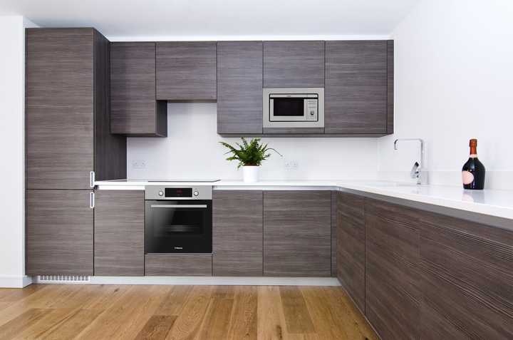 Встраиваемая микроволновая печь Hansa AMM20BEIH