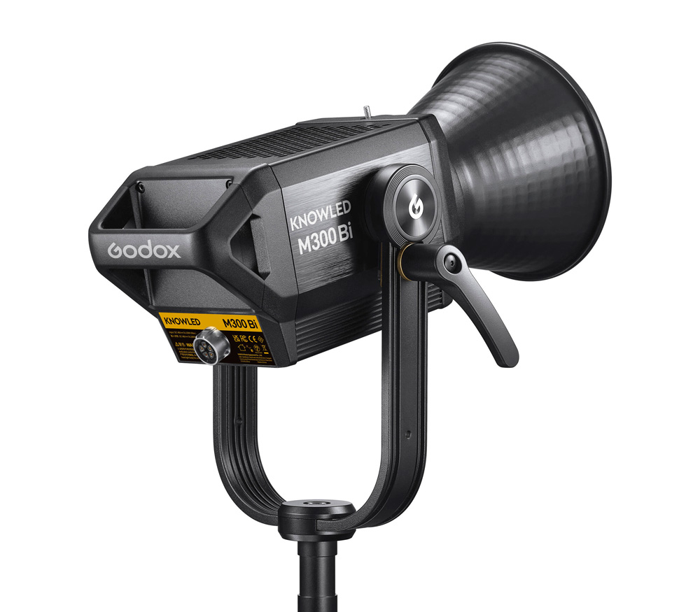 Осветитель Godox Knowled M300Bi, светодиодный, 300 Вт, 2800-6500K