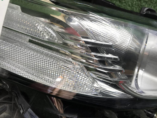 Фара правая Toyota Camry xv70 (2020-н.в.) LED