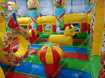 Коммерческий надувной батут "Русские сказки", 5x5x3.5 м.