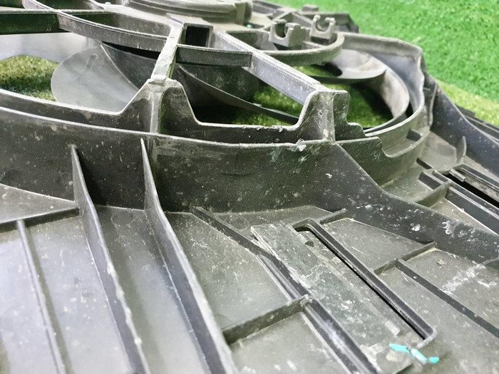 Диффузор с вентилятором Geely Coolray (2019-н.в.)