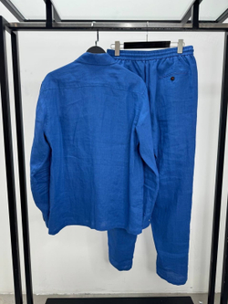 Льняной костюм Kiton