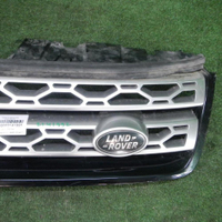 Решетка радиатора Land Rover Discovery Sport (2014-2019)