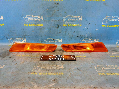 Повторитель в бампер правый TOYOTA WINDOM 2001-2006