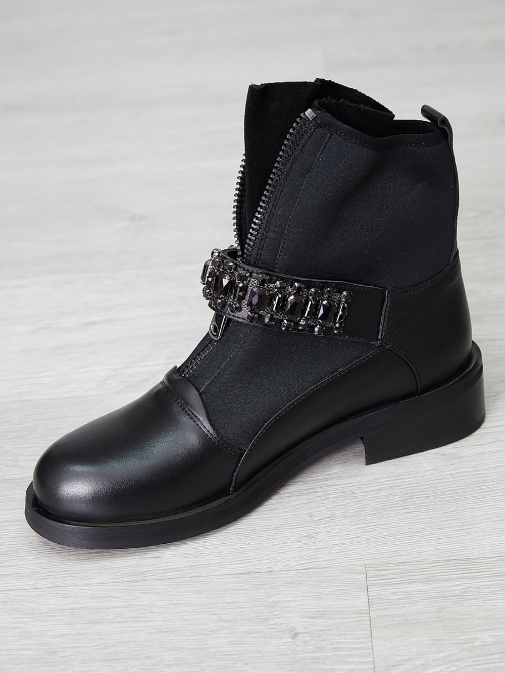 Ботинки женские демисезонные