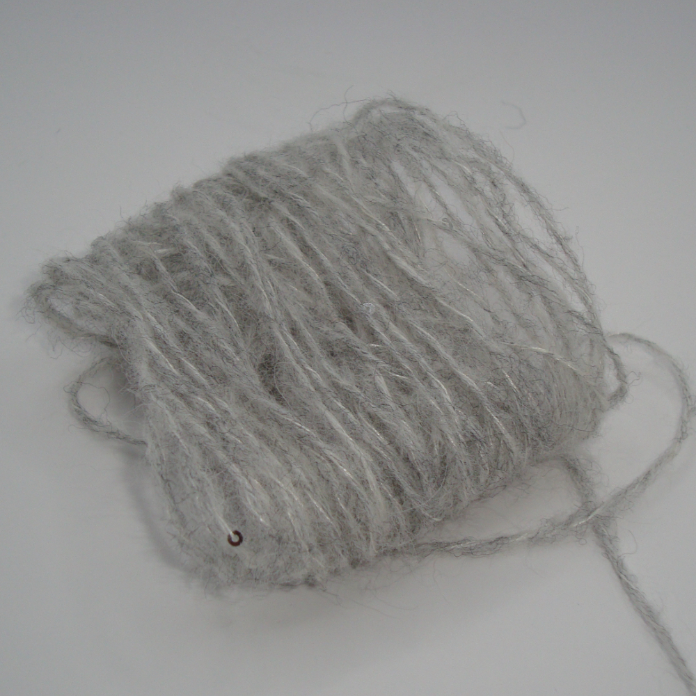 Бобинная пряжа Perla (02)