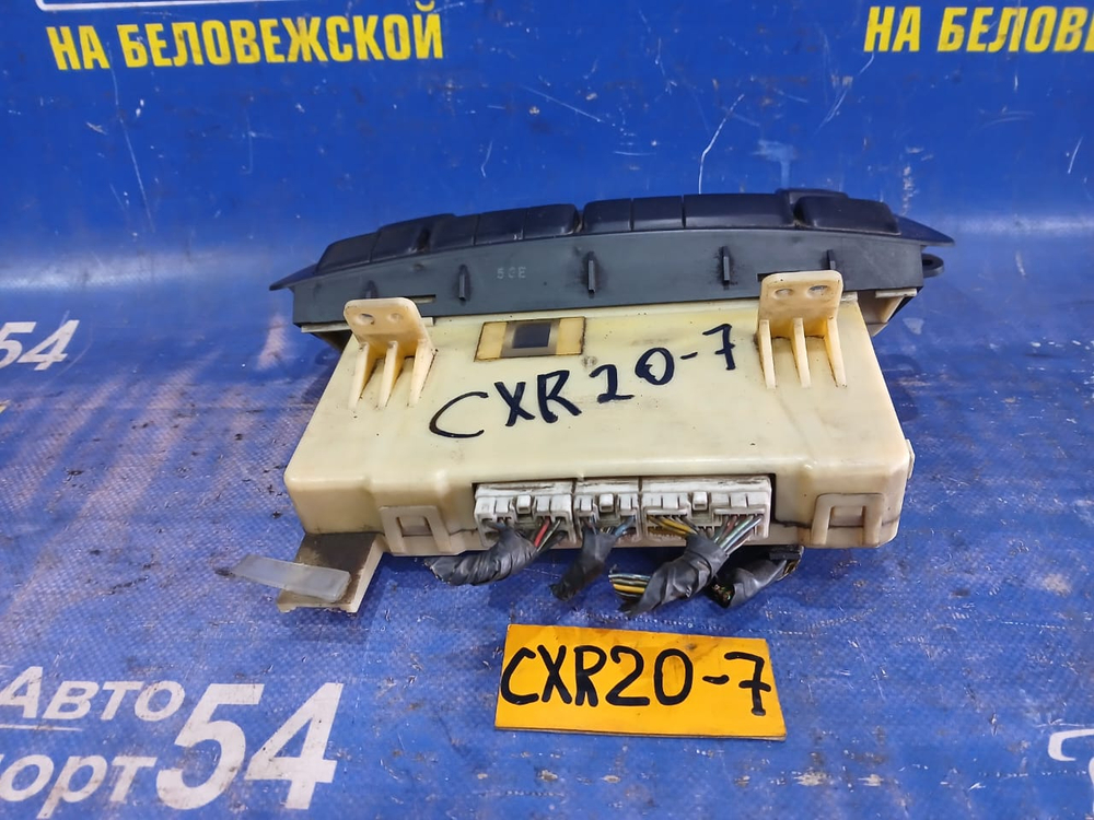 Блок управления климат-контролем TOYOTA ESTIMA 1995