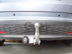 Оцинкованный фаркоп на Honda Civic хетчбек 5 дверей 2006-2012, 2 выхлопные трубы (без электрики), Galia H082C