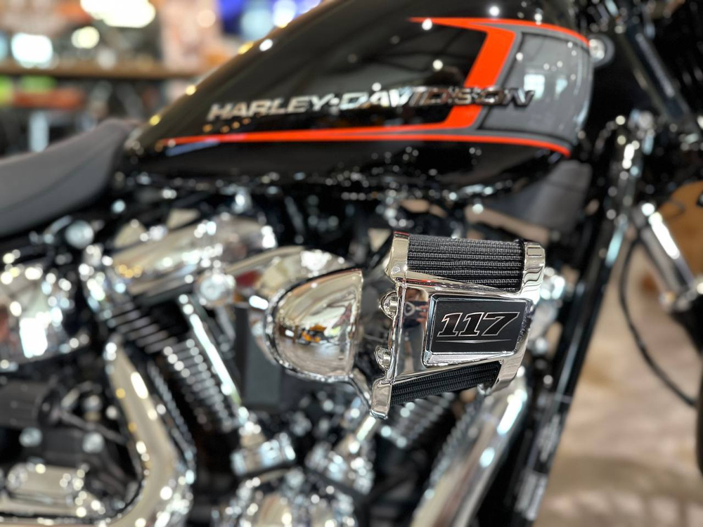 Harley-Davidson Breakout 117, 2023
