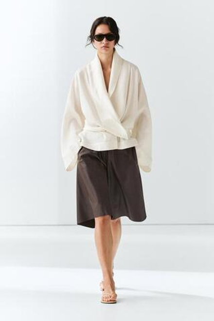 Massimo Dutti Длинные шорты из кожи наппа, коричневый