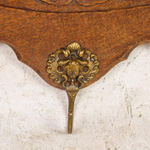 Настенная вешалка в Неоклассическом стиле