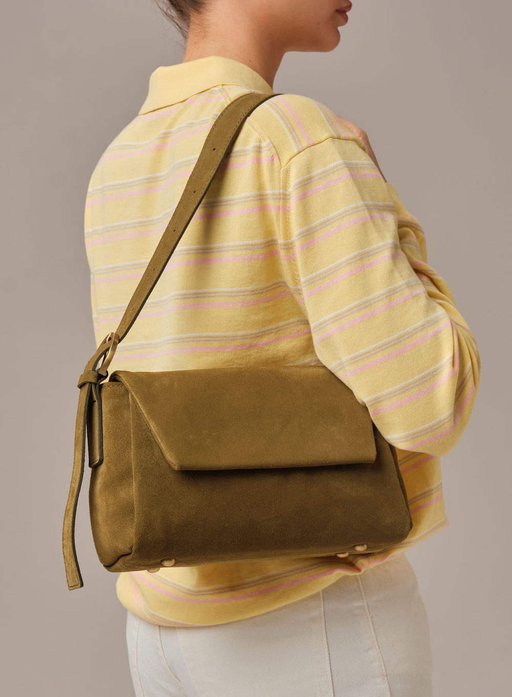 Замшевая сумка Nova DBR 31391 белый мох