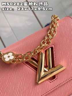 Louis Vuitton Twist MM