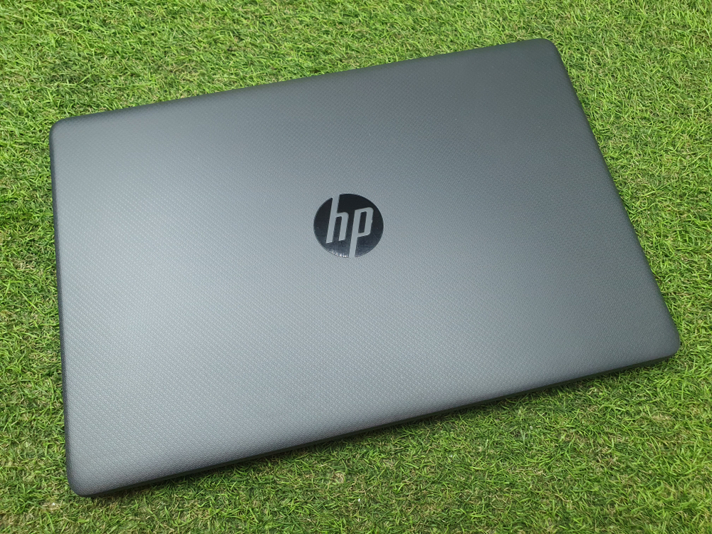 Ноутбук HP i5-11/16Gb/MX350 2Gb/FHD/15-dw3028ur 491K3EA