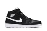Кроссовки Jordan Air Jordan 1 Retro Mid Black White