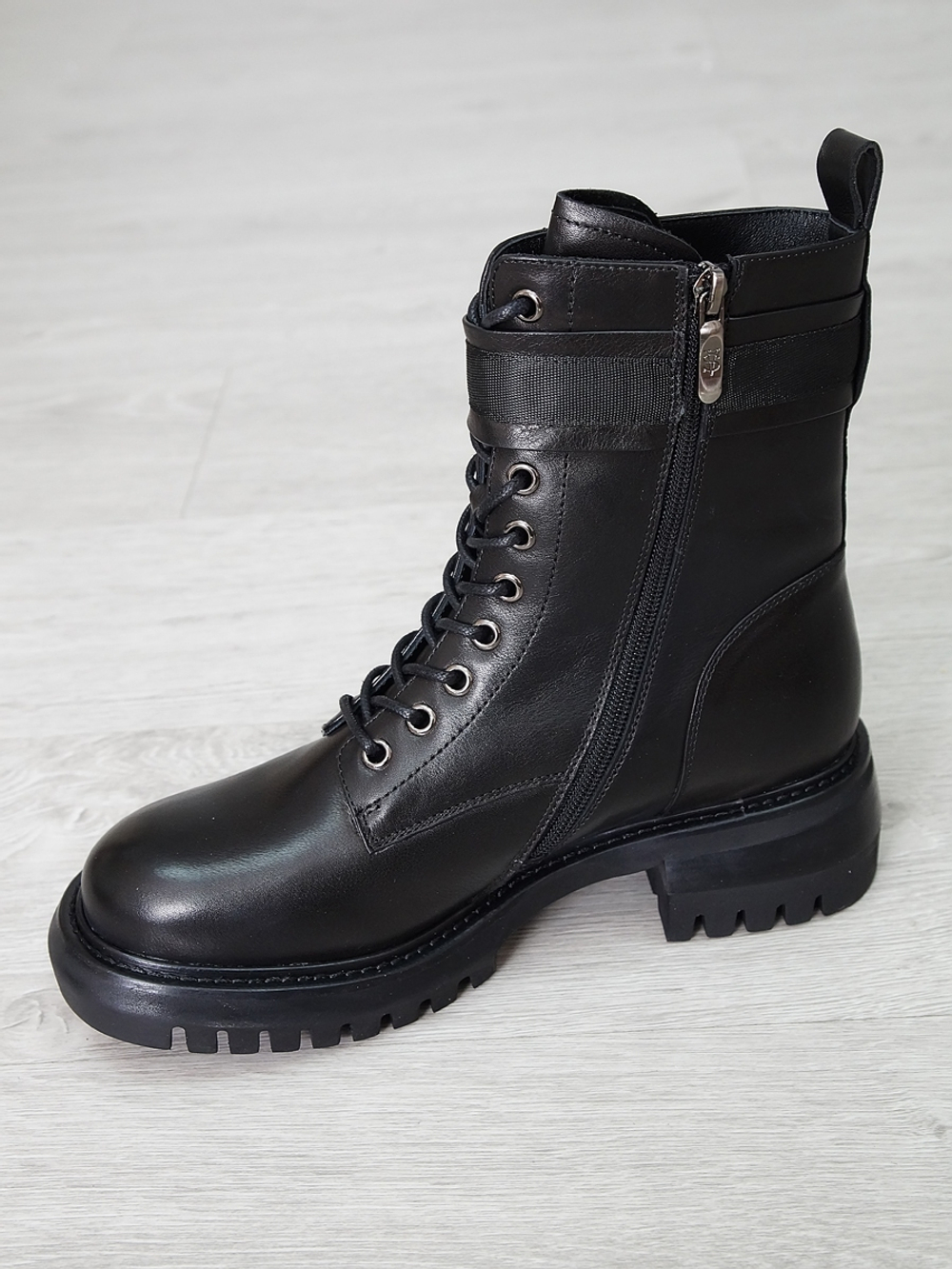 Ботинки женские зимние