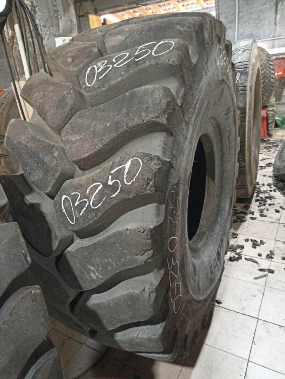 26.5R25 Michelin XLDD2 шина б/у