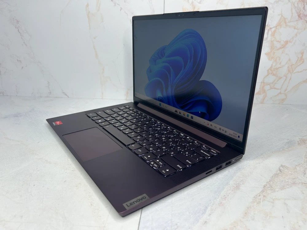 Ноутбук Lenovo Yoga Slim 7 14ARE05. AMD Ryzen 7 4800U/RAM 16Gb/SSD 1024Gb/AMD Radeon/14.0"/1920*1080/IPS/Windows 11/BackLight: LED, Цвет: Фиолетовый