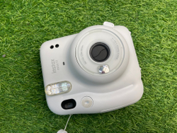 FujiFilm Instax Mini 11
