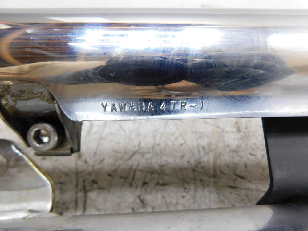 глушитель Yamaha Drag Star 400 (дефект)