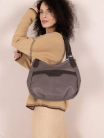 Сумка через плечо средняя классическая