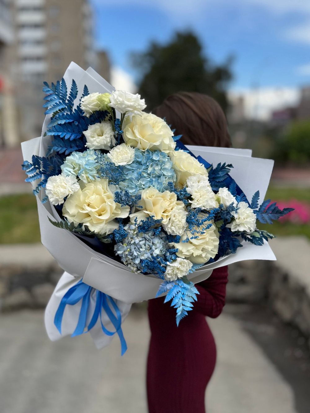 Авторский букет в стиле "Гжель"