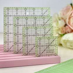 Линейка для пэчворка в дюймах, 4 ½ х 4½" (арт. D04-S)