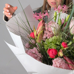 Букет авторский Любовь в лепестках