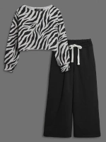 Костюм для девочки демисезонный